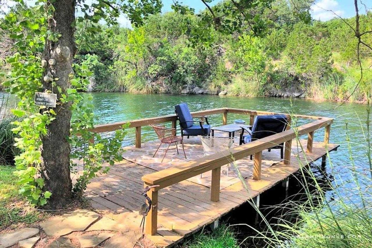 Hotel Rockin' B Ranch Bluff House Pipe Creek Exterior foto